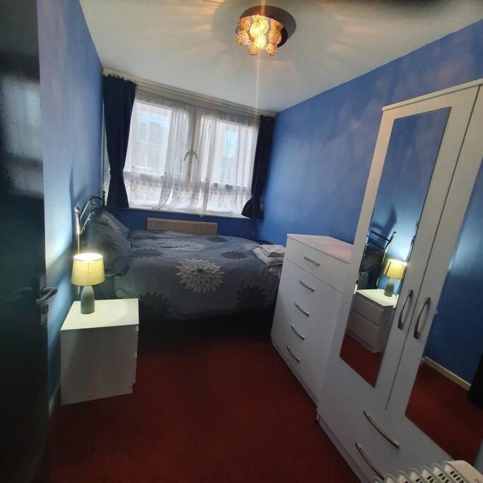 Apartament 3Beds Family Friendly In London With Good Transport Links Zewnętrze zdjęcie
